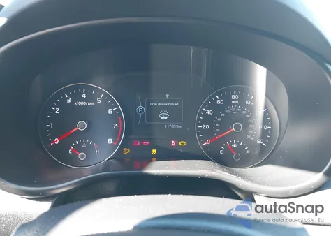 2018 Kia Sportage Lx z USA, uszkodzony, nr VIN KNDPMCAC5J7403588